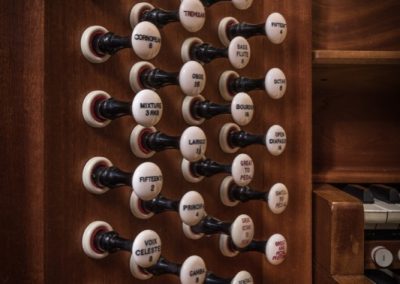 Stop knobs on the St Paul's pipe organ console